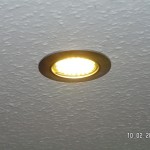 Eingebauter LED-Spot: wirklich etwas gelb